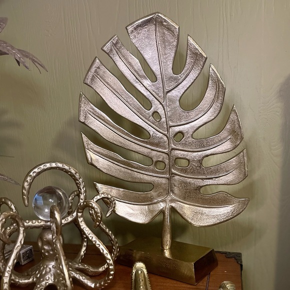 NEW LARGE Metal Brass Monstera Leaf Sculpture COASTAL NAUTICAL BEACH HOME DECOR - Picture 15 of 17